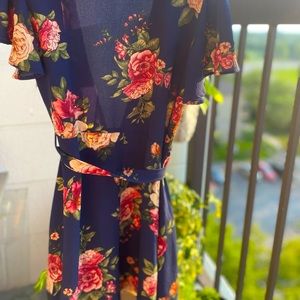NWT Floral Summer Dress 🌹